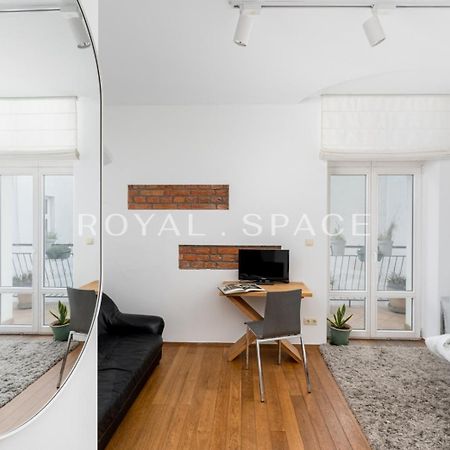 Centre Apartments-Old Town Краків Екстер'єр фото