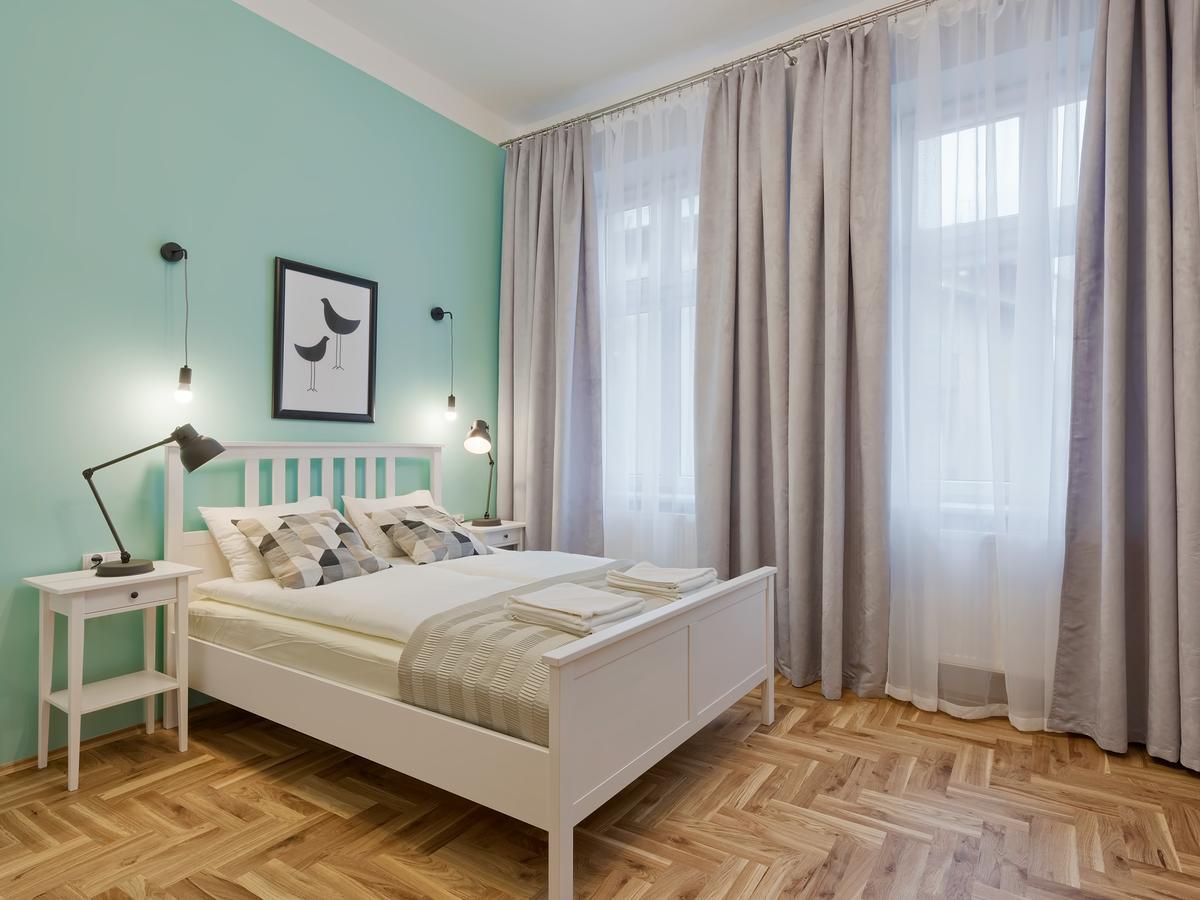 Centre Apartments-Old Town Краків Екстер'єр фото